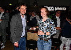 Sjaak van de Ploeg van Syngenta samen met Aukje Veldstra van ECOstyle.